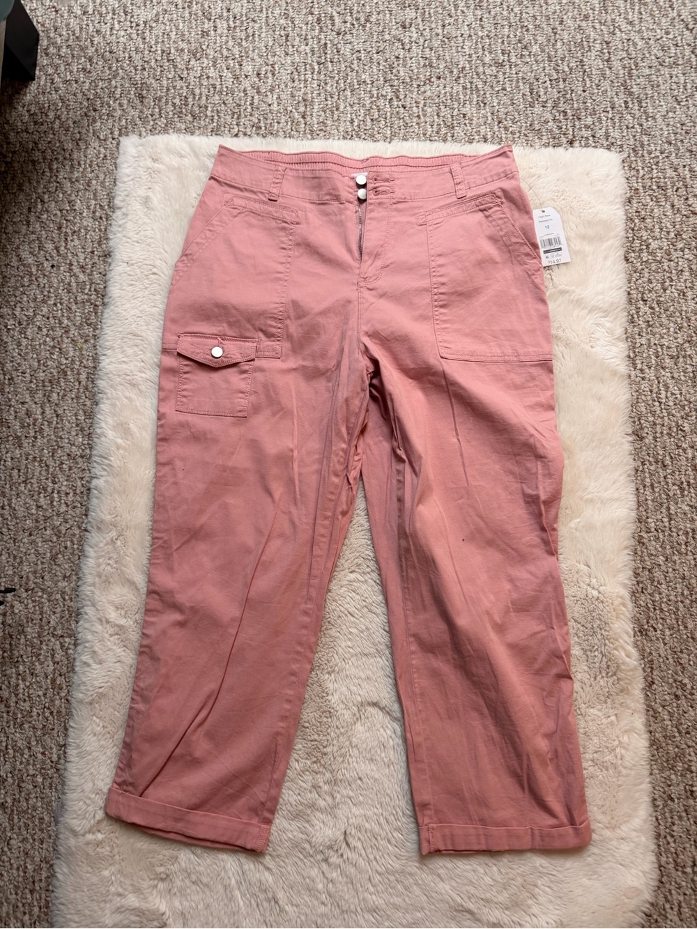 Time and Tru Dusty Rose Cargo Shorts with Front Patch Pockets